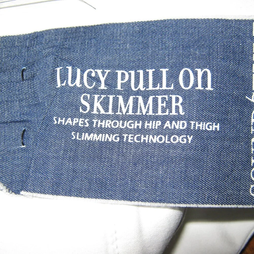 NEW SoundStyle Skimmer White Capris - Size L (12-14) - Picture 6 of 9